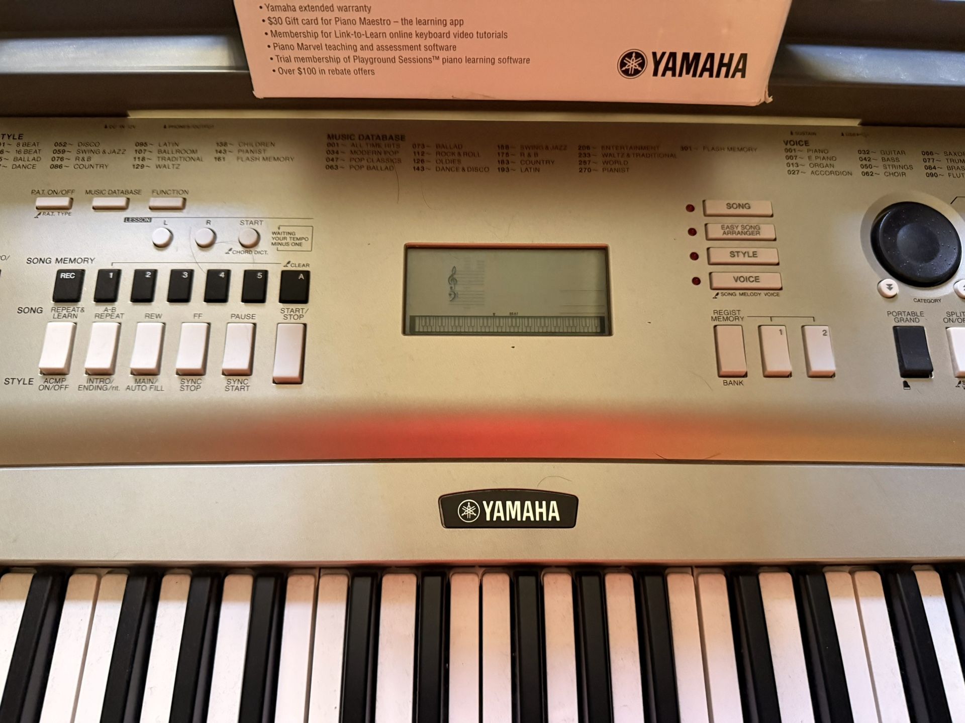 YAMAHA YPG-235 76 KEY PORTABLE GRAND PIANO $250