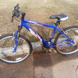Fuji Blue Mountain Bike Mens 100.00