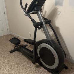 Pro-Form Carbon E7 Elliptical