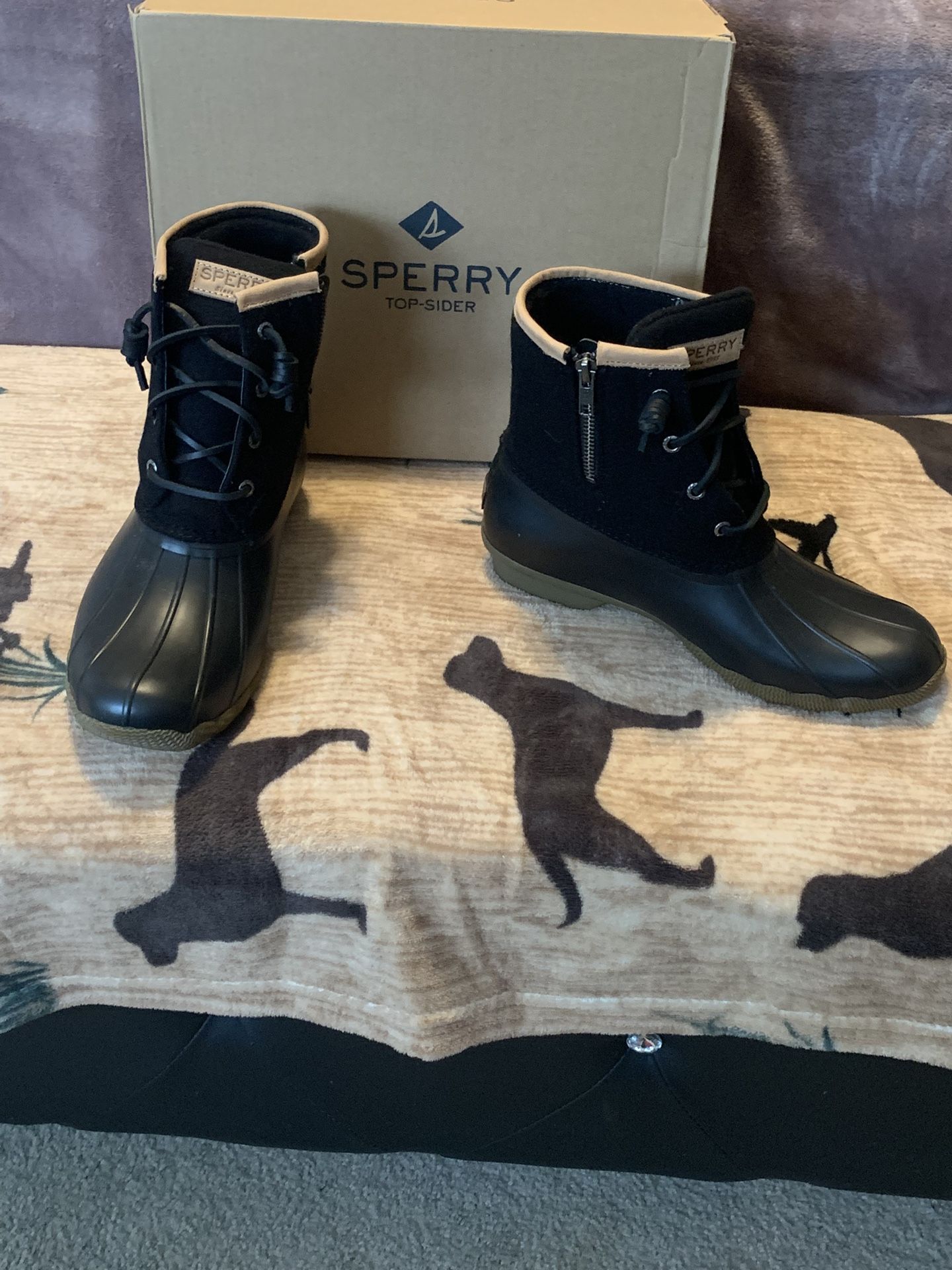 Sperry Saltwater Boots Size 9.5 Black