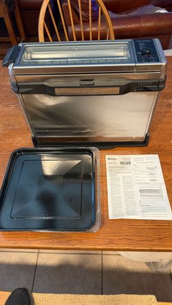 Ninja 8 in 1 Flip Oven Air Fryer Toaster