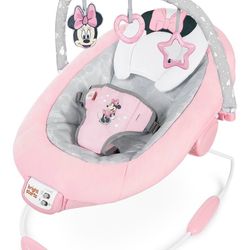 Minnie Mouse Chair- Music And Vibration 