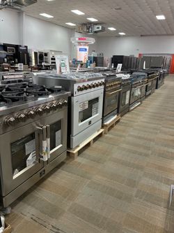 GREAT PRICES ON STOVES FOR THE HOLIDAYS!