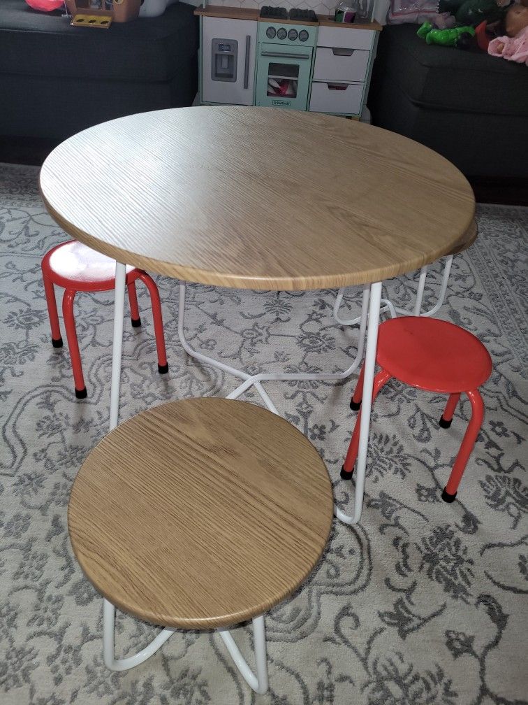 Kids Table