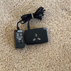 NexxTech 4-Port USB 2.0 Desktop/Travel Hub with Power Adapter Model #N7PUDH