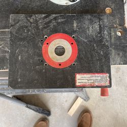 Under Table Router Mounting Plate