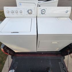 Whirlpool Washer Dryer Set