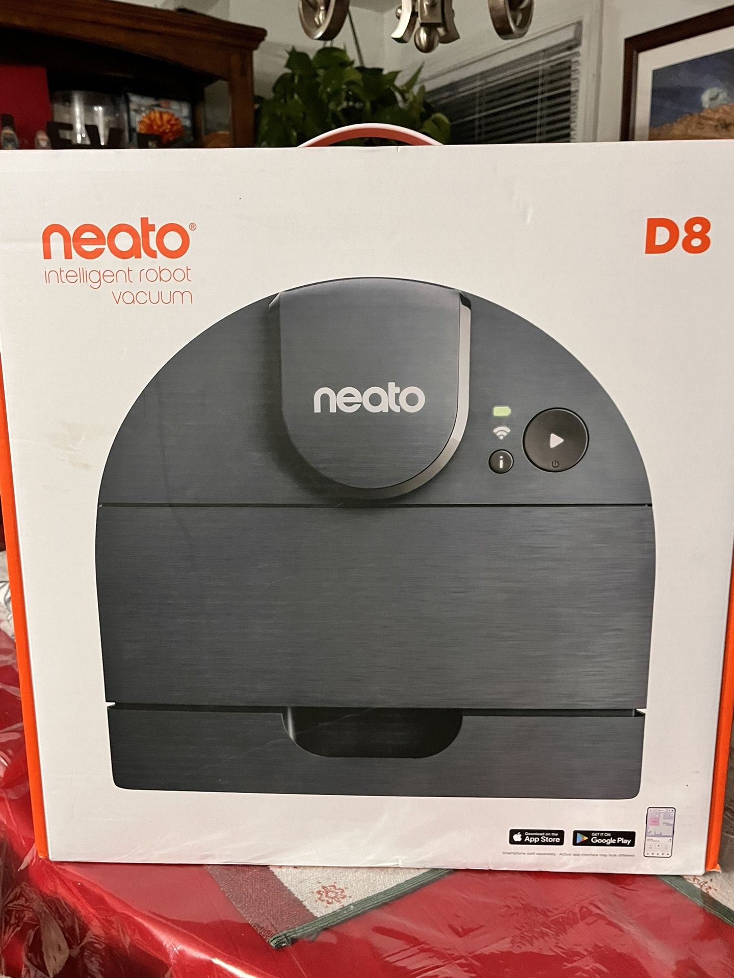 Neato D8 Intelligent Robot Vacuum