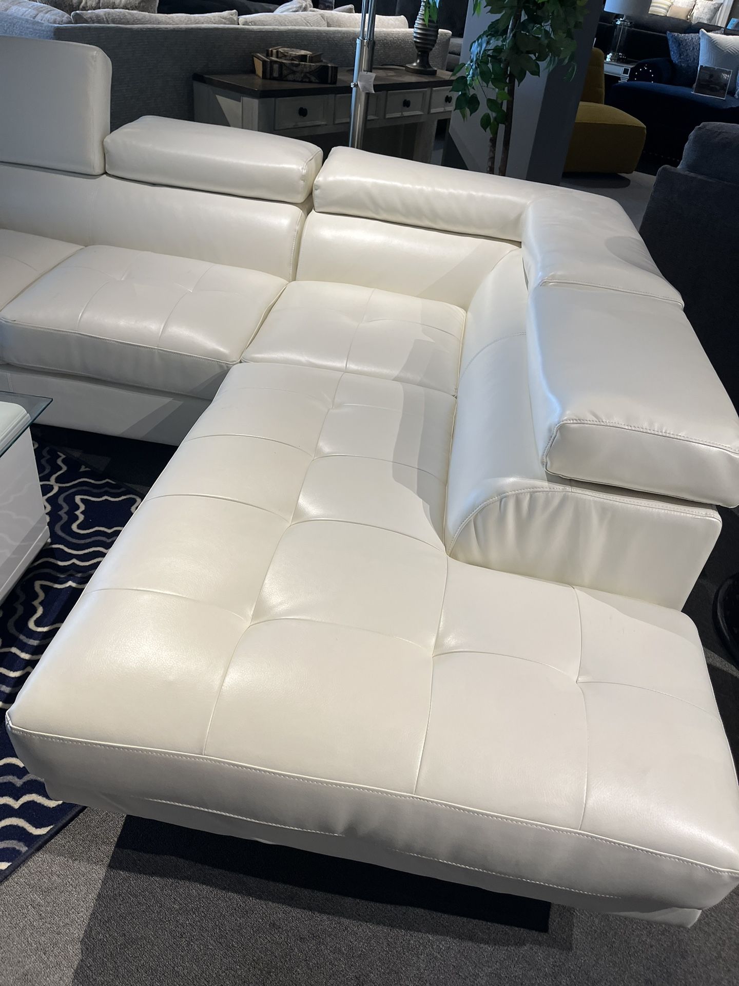 2pC Sectional