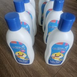 Pinkfong Baby Shark Baby Wash 8 bottles