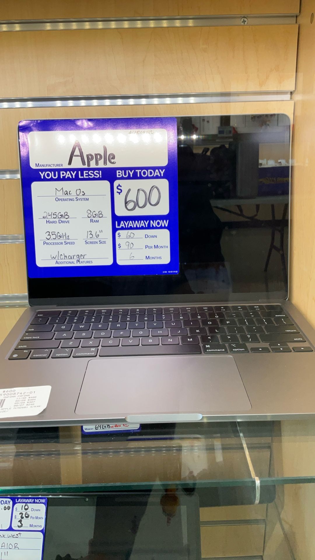 Apple Laptop 