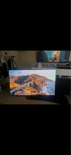 65 inch tv/ sound bar/tv stand