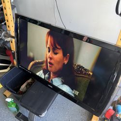 42” Vizio Flat Screen Television Tv