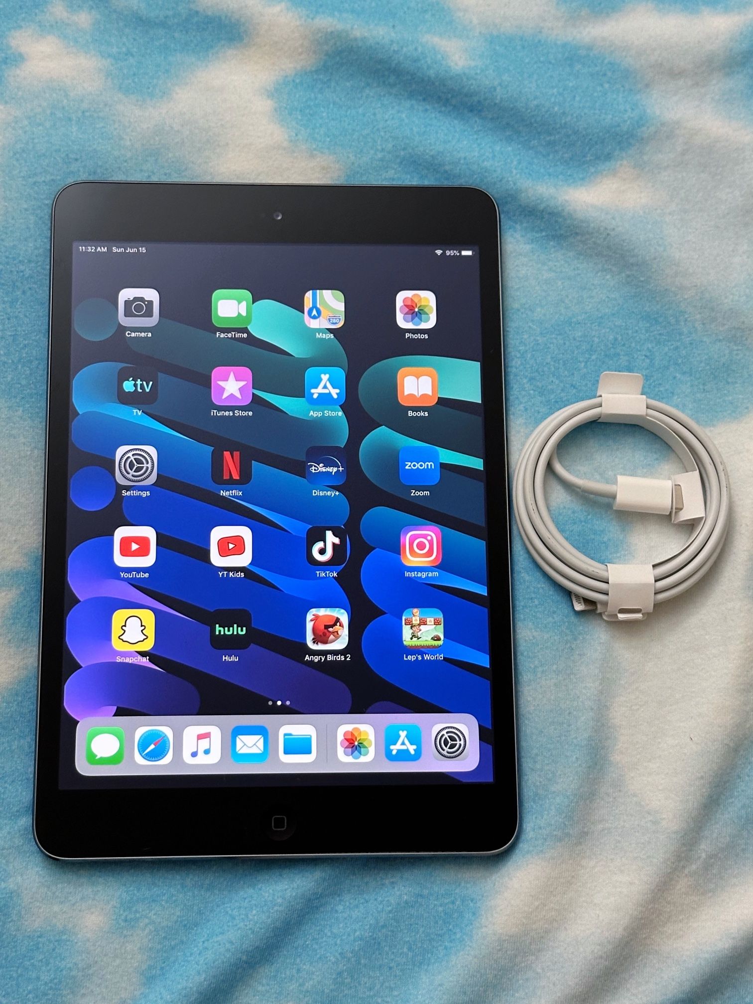 Like New Apple IPad Mini Unlocked