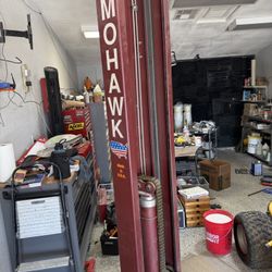 Mohawk 2 Post Model A7 