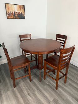 Round Counter-Height Dining Table with 4 Chairs