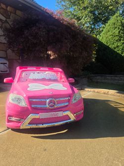 Minnie Mouse car