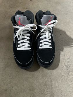Jordan 5 black metallic reimagined