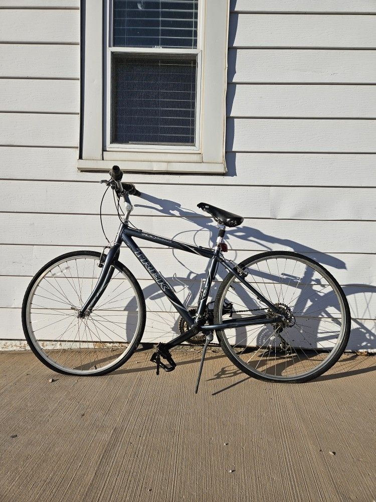 Trek 7100 Bike