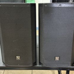 Par de electrovoice  speakers