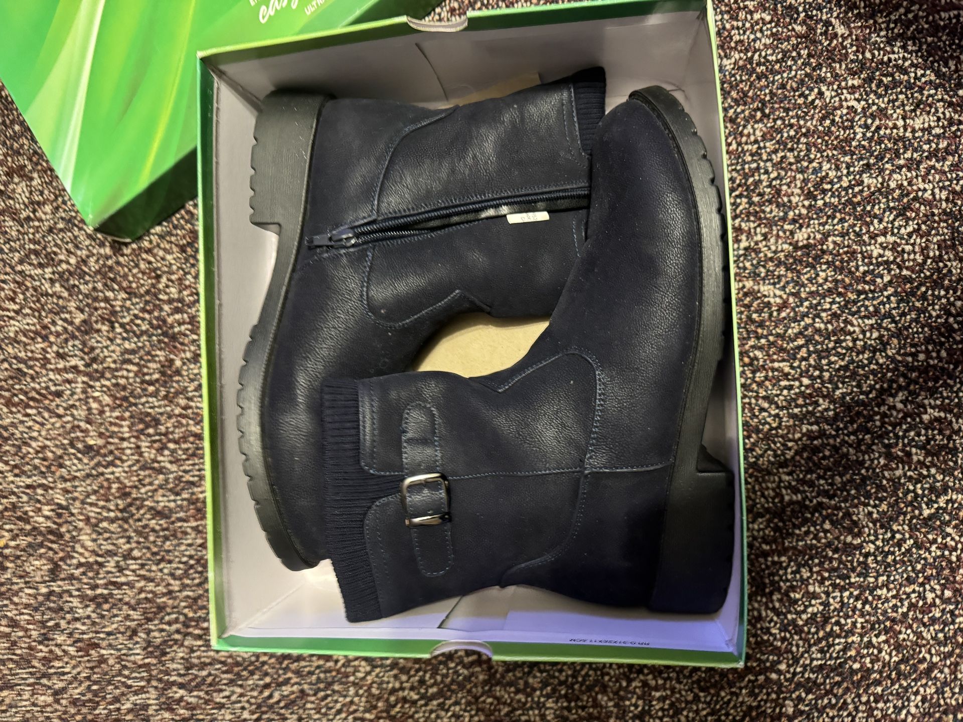 Women’s Size 10 Navy Ankle Boots with Side Zip & Buckle – Cozy Knit Trim, Rugged Sole