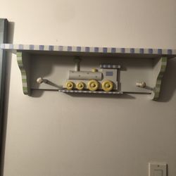 Solid Wood Excellent Condition Children’s Shelf