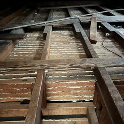 INSULATION FOR ATTICS, WALLS AND UNDERFLOOR.