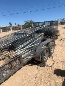 400 ft 5 feet fence with poles