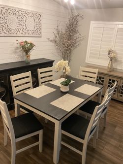Dinning Table