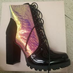 Black Mermaid Halogram booties