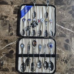 15 Collector's Travel Souvenir Spoons (With Wall Display Rack) Lot