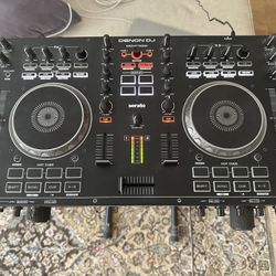 DJ Turntables MIDI Controller - Denon DJ MC4000