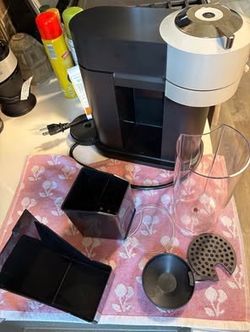 Nespresso Vertuo Next Machine with Pod storage