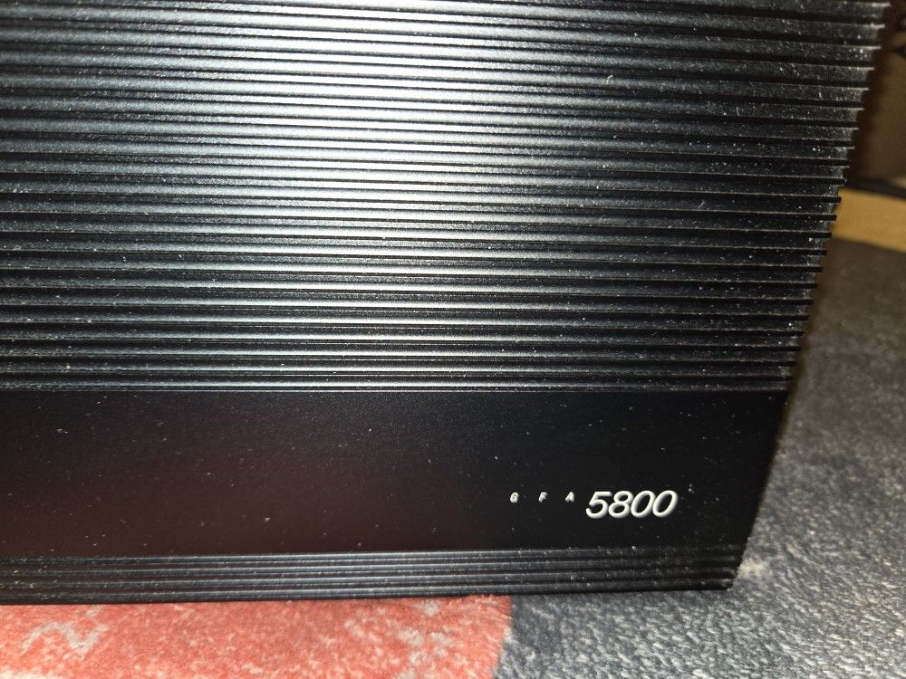 Adcom GFA5800