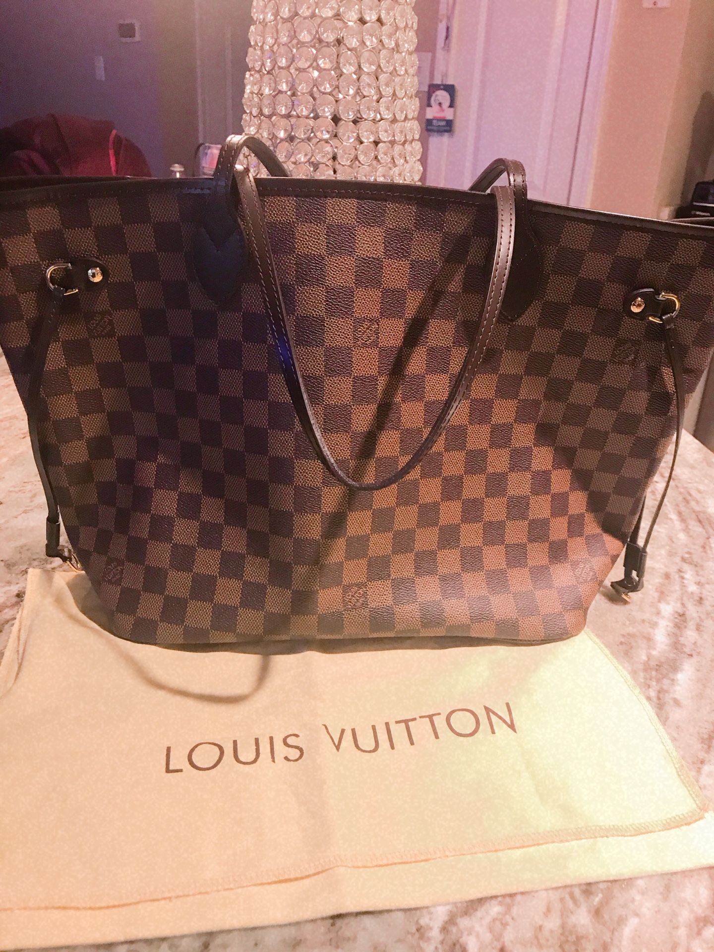 Louis Vuitton MM bag comes with dust bag