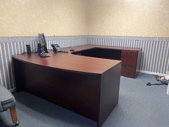 3PC Executive Desk!