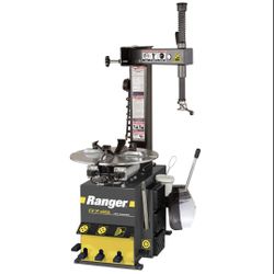 RANGER R745 SWING ARM TIRE CHANGER / 21" CAPACITY