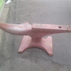 Multi-Prod Co. Farrier / Blacksmith Anvil 125lbs or 135lbs not sure