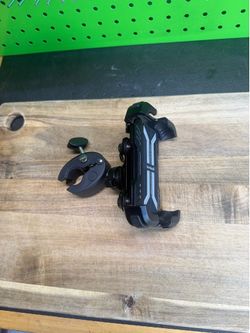 phone mount
