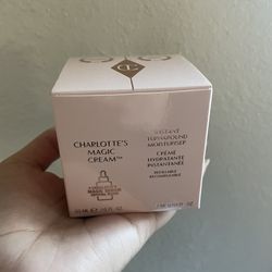 Charlotte Tillbury Magic Cream