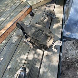 2001 Chevy Front Axle Carrier
