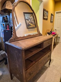 Solid wood dresser