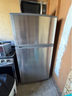 Fridge