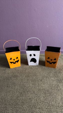Halloween Decor