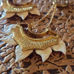 🦈 Shark Teeth Earrings – Bold & Unique Statement Piece! 🦈