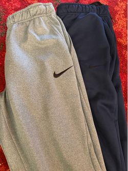 Nike therma fit pants men’s size Medium