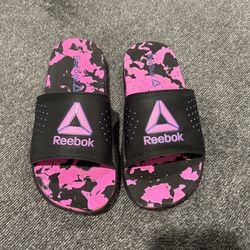 Reebok Slides/little Kids
