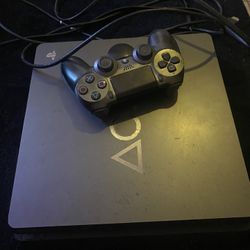 PS4 Slim  1tb 