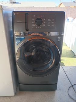 GE PROFILE WASHER AND DRYER COMBO