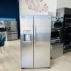 GE 21.8 Cu. Ft. Fingerprint Resistant Stainless Steel Counter-Depth Side-By-Side Refrigerator - GZS22IYNFS